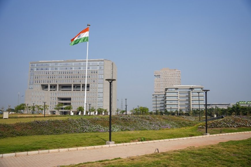 SRM University-AP Ranks No.1 as "The New-Age Emerging University" by IIRF 2025