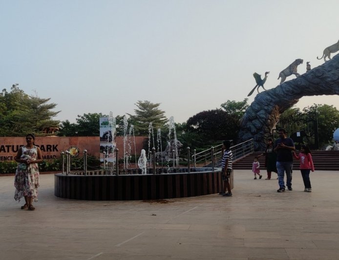 Gujarat Science City: A Leading Summer Vacation Destination for Students and Science Enthusiasts